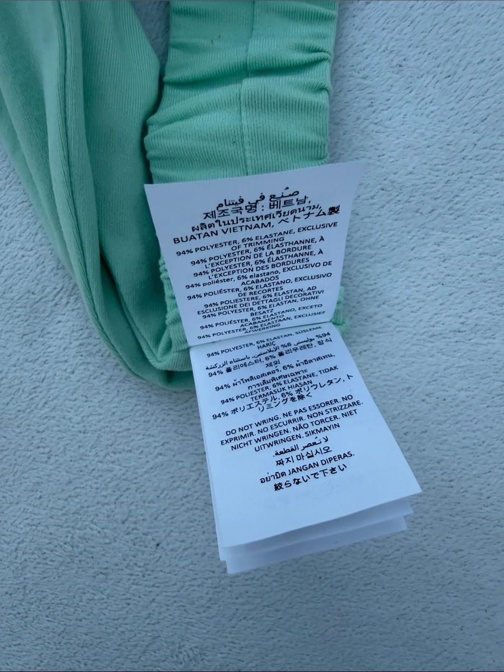 ALO Yoga lightweight mint